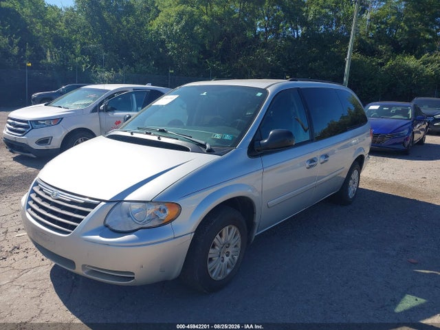 45942201 :رقم المزاد ، 2A4GP44R46R889694 vin ، 2006 Chrysler Town & Country Lx مزاد بيع