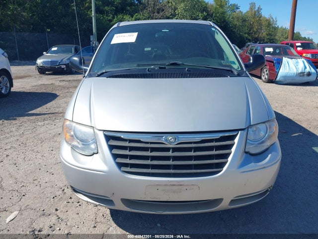 45942201 :رقم المزاد ، 2A4GP44R46R889694 vin ، 2006 Chrysler Town & Country Lx مزاد بيع