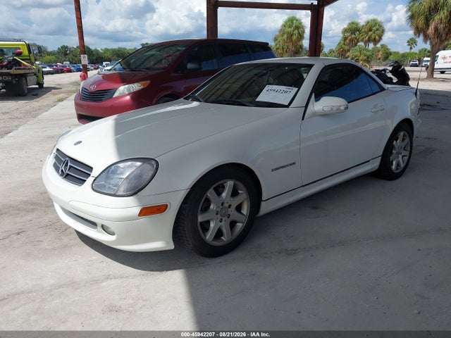 Aukcja sprzedaży 2004 Mercedes-benz Slk 230 Kompressor, vin: WDBKK49F54F300586, numer aukcji: 45942207
