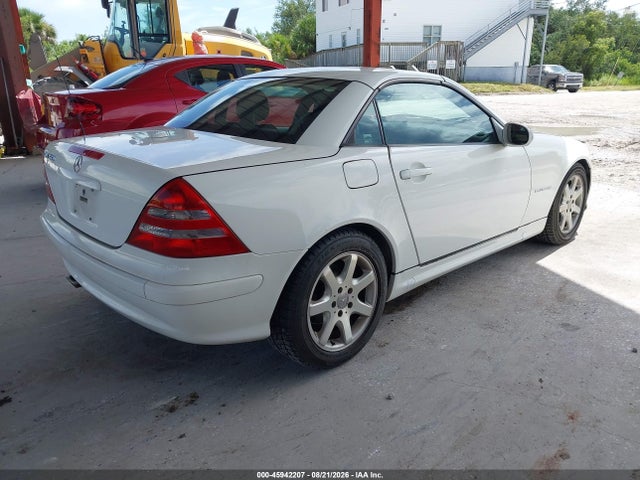 Aukcja sprzedaży 2004 Mercedes-benz Slk 230 Kompressor, vin: WDBKK49F54F300586, numer aukcji: 45942207