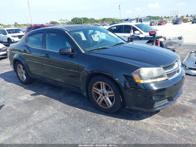 45942250 :رقم المزاد ، 1C3CDZCB1CN218141 vin ، 2012 Dodge Avenger Sxt مزاد بيع