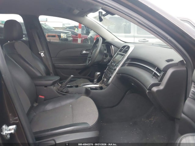 Продажа на аукционе авто 2015 Chevrolet Malibu 1lt, vin: 1G11C5SL6FF332460, номер лота: 45942278