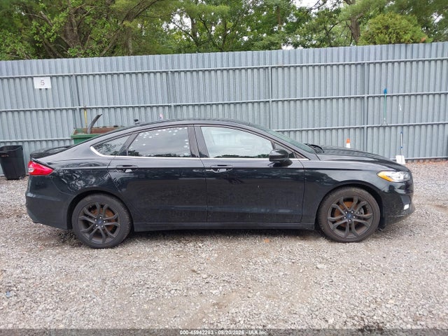 45942283 :رقم المزاد ، 3FA6P0HD0KR158117 vin ، 2019 Ford Fusion Se مزاد بيع
