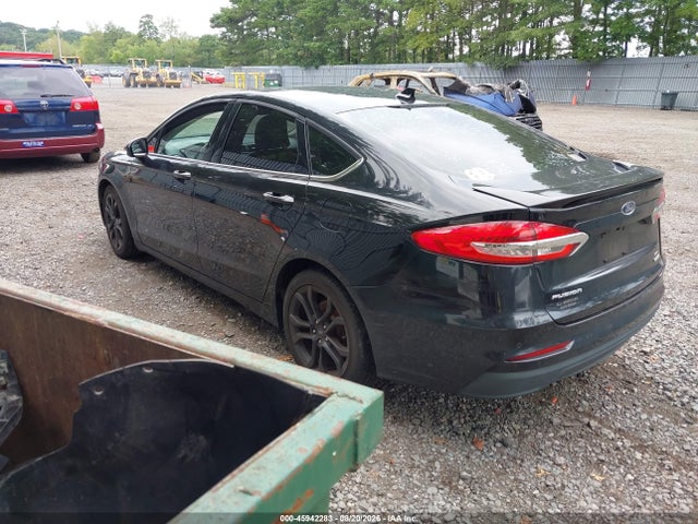 45942283 :رقم المزاد ، 3FA6P0HD0KR158117 vin ، 2019 Ford Fusion Se مزاد بيع