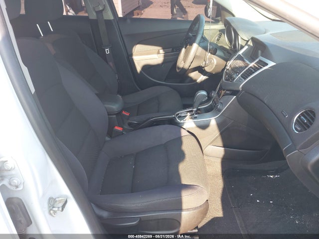 45942289 :رقم المزاد ، 1G1PC5SB5F7164774 vin ، 2015 Chevrolet Cruze 1lt Auto مزاد بيع
