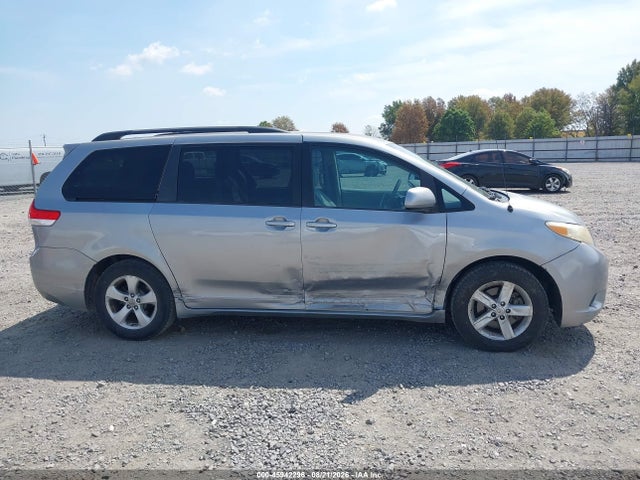 Aukcja sprzedaży 2011 Toyota Sienna Le V6, vin: 5TDKK3DCXBS078729, numer aukcji: 45942296