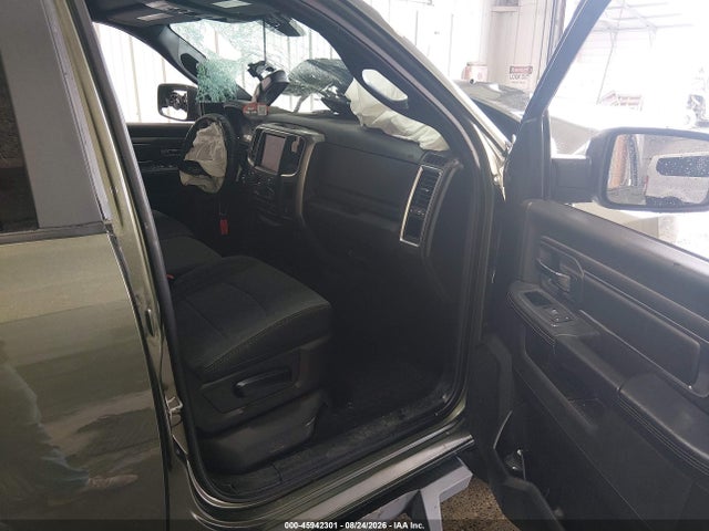 Продаж на аукціоні авто 2021 Ram 1500 Classic Warlock  4x4 6'4 Box, vin: 1C6RR7GG0MS548882, номер лоту: 45942301