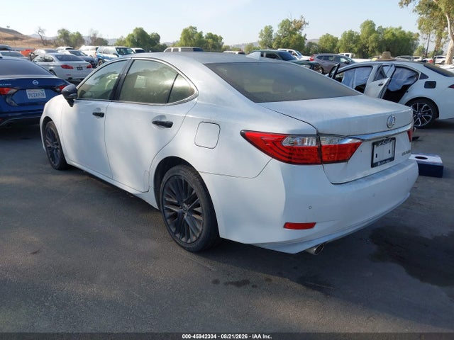 Lexus Es 350 Crafted Line 2015 JTHBK1GG2F2179763 Image 3