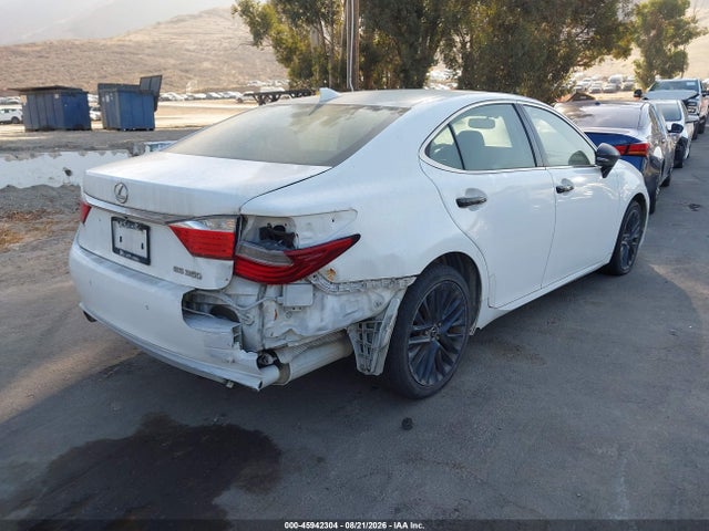 Lexus Es 350 Crafted Line 2015 JTHBK1GG2F2179763 Image 4