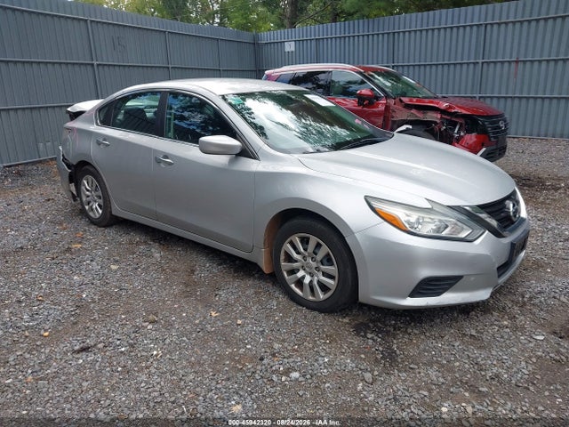 Продажа на аукционе авто 2017 Nissan Altima 2.5 S, vin: 1N4AL3APXHC280745, номер лота: 45942320