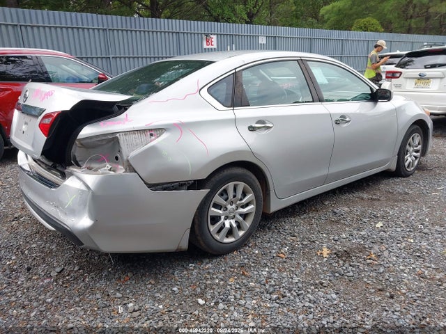 Продажа на аукционе авто 2017 Nissan Altima 2.5 S, vin: 1N4AL3APXHC280745, номер лота: 45942320