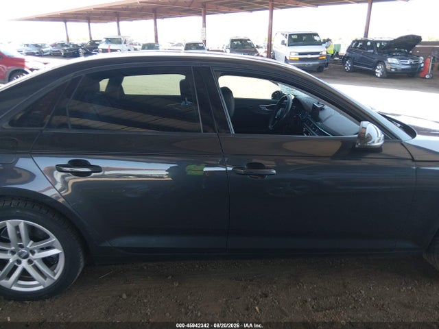 45942342 :رقم المزاد ، WAUGNAF40HN016470 vin ، 2017 Audi A4 Premium مزاد بيع