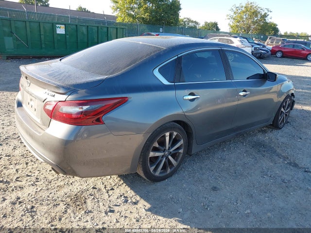 Nissan Altima 3.5 Sr 2017 1N4BL3AP2HC144971 Image 4