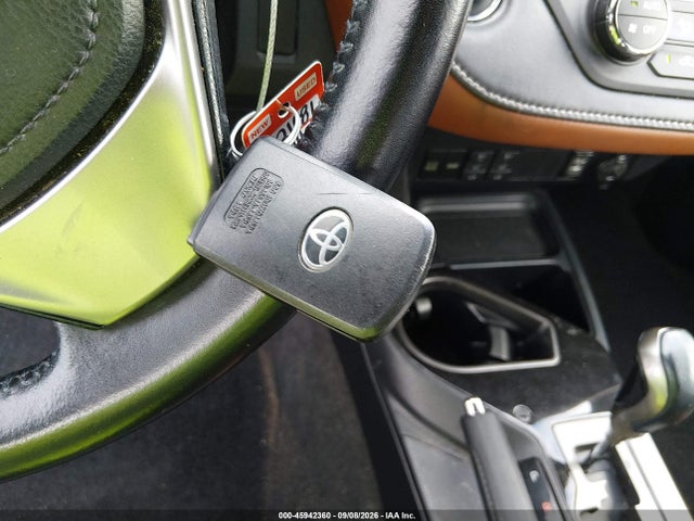 JTMNFREV0GJ080885 Toyota RAV4 SE