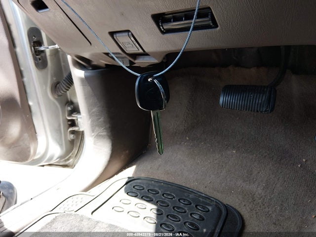 1999 Toyota 4runner Limited V6 მანქანა იყიდება აუქციონზე, vin: JT3GN87R4X0132292, აუქციონის ნომერი: 45942379
