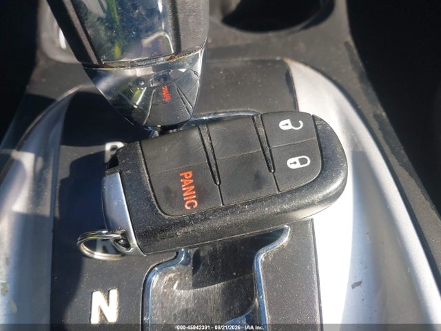 2019 Dodge Journey Se მანქანა იყიდება აუქციონზე, vin: 3C4PDCBB5KT796995, აუქციონის ნომერი: 45942391