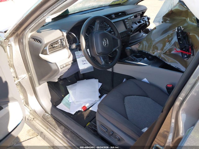 Toyota CAMRY LE 2019 4T1B11HK8KU172298 Image 19
