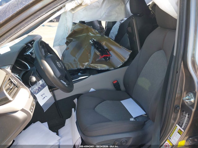 Toyota CAMRY LE 2019 4T1B11HK8KU172298 Image 20