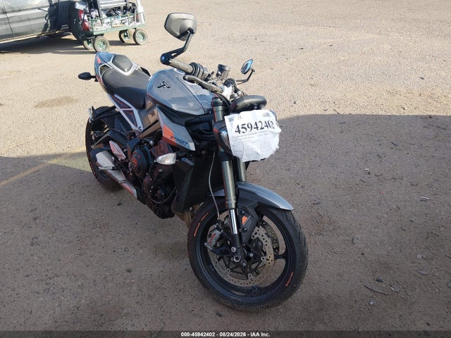 45942402 :رقم المزاد ، SMTA614K4RTBR8425 vin ، 2024 Triumph Motorcycle Street Triple 765 Rs مزاد بيع