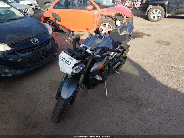 45942402 :رقم المزاد ، SMTA614K4RTBR8425 vin ، 2024 Triumph Motorcycle Street Triple 765 Rs مزاد بيع