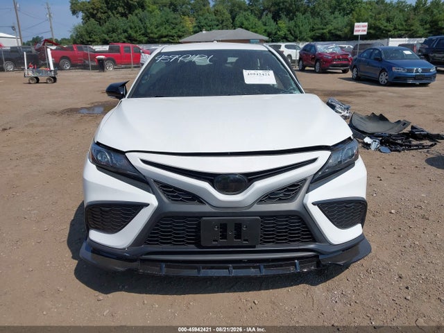45942421 :رقم المزاد ، 4T1G11AK1RU892052 vin ، 2024 Toyota Camry Se مزاد بيع