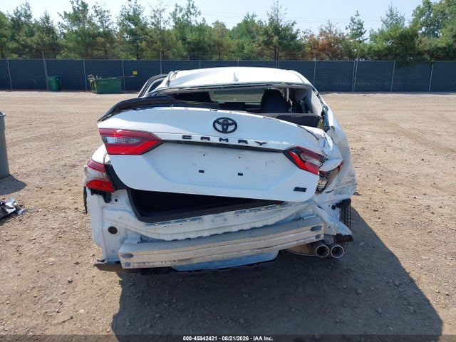 45942421 :رقم المزاد ، 4T1G11AK1RU892052 vin ، 2024 Toyota Camry Se مزاد بيع