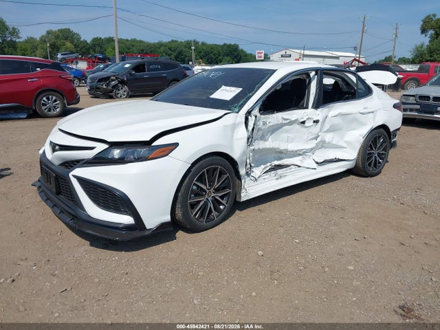45942421 :رقم المزاد ، 4T1G11AK1RU892052 vin ، 2024 Toyota Camry Se مزاد بيع