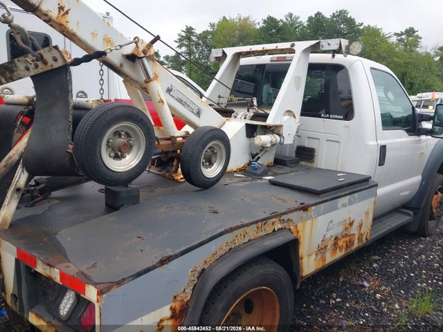 45942452 :رقم المزاد ، 1FDUF5HT8EEB42727 vin ، 2014 Ford F-550 Chassis Xl مزاد بيع