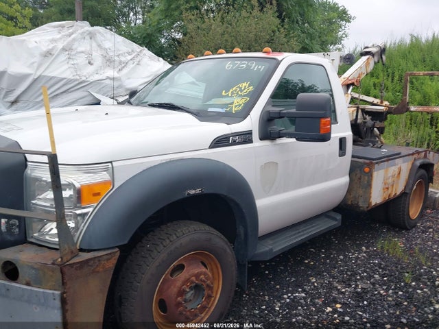 45942452 :رقم المزاد ، 1FDUF5HT8EEB42727 vin ، 2014 Ford F-550 Chassis Xl مزاد بيع