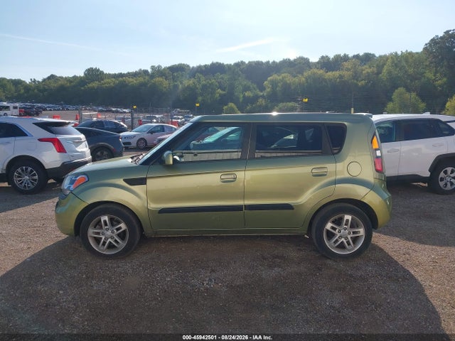 Продажа на аукционе авто 2010 Kia Soul +, vin: KNDJT2A21A7118705, номер лота: 45942501