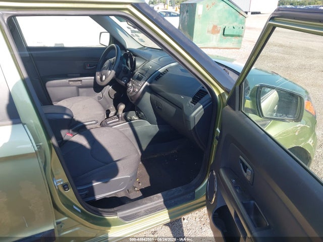 Продажа на аукционе авто 2010 Kia Soul +, vin: KNDJT2A21A7118705, номер лота: 45942501