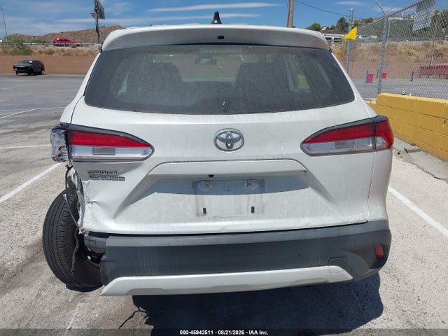 Toyota Corolla Cross L 2022 7MUAAAAG8NV004309 Image 17