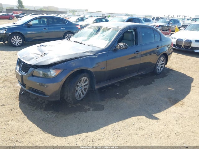 Продажа на аукционе авто 2006 Bmw 325i, vin: WBAVB13596PT22114, номер лота: 45942514