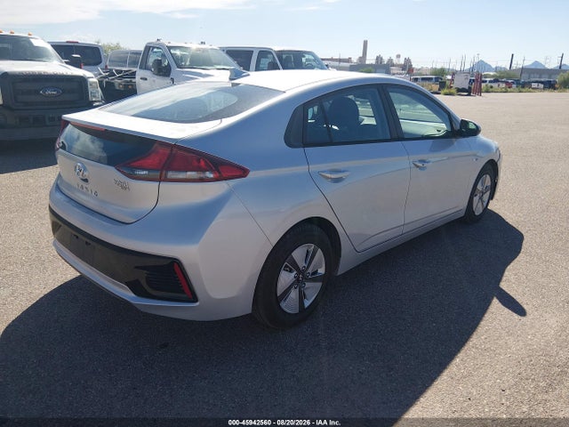 Auction sale of the 2018 Hyundai Ioniq Hybrid Blue, vin: KMHC65LC1JU099982, lot number: 45942560
