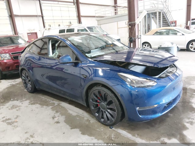 45942568 :رقم المزاد ، 5YJYGDEF3MF157631 vin ، 2021 Tesla Model Y Performance Dual Motor All-wheel Drive مزاد بيع
