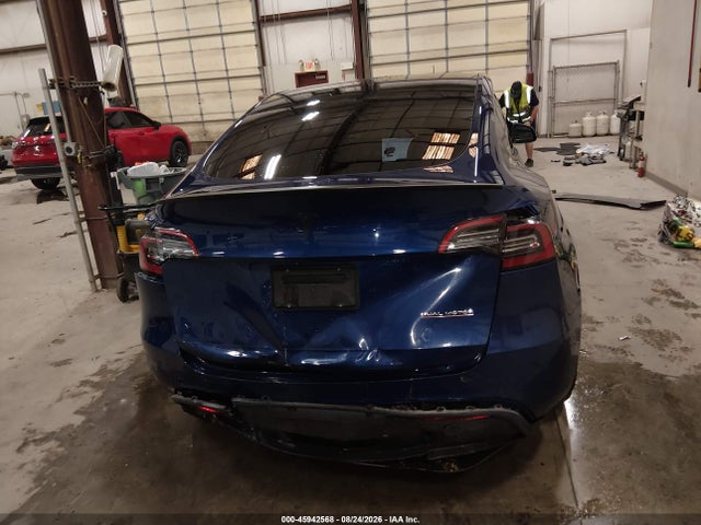 2021 Tesla Model Y Performance Dual Motor All-wheel Drive მანქანა იყიდება აუქციონზე, vin: 5YJYGDEF3MF157631, აუქციონის ნომერი: 45942568