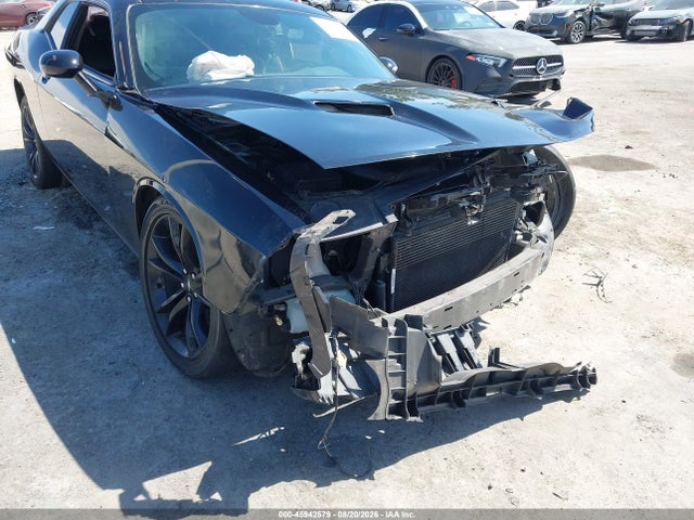 2C3CDZAG1JH280594 Dodge Challenger Sxt Plus