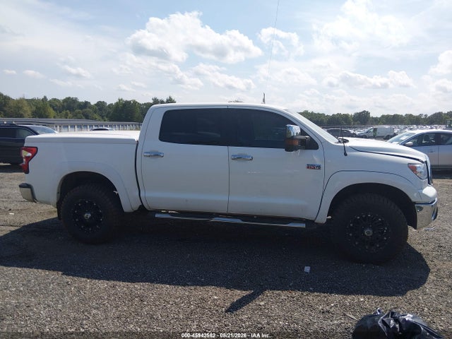 2008 Toyota Tundra Sr5 5.7l V8 მანქანა იყიდება აუქციონზე, vin: 5TFEV54138X044357, აუქციონის ნომერი: 45942582