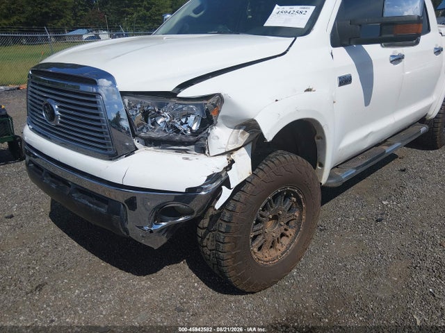 2008 Toyota Tundra Sr5 5.7l V8 მანქანა იყიდება აუქციონზე, vin: 5TFEV54138X044357, აუქციონის ნომერი: 45942582