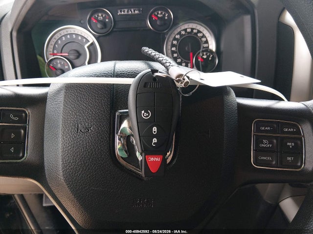2019 Ram 1500 Classic Warlock  4x4 6'4 Box მანქანა იყიდება აუქციონზე, vin: 1C6RR7GGXKS632365, აუქციონის ნომერი: 45942592