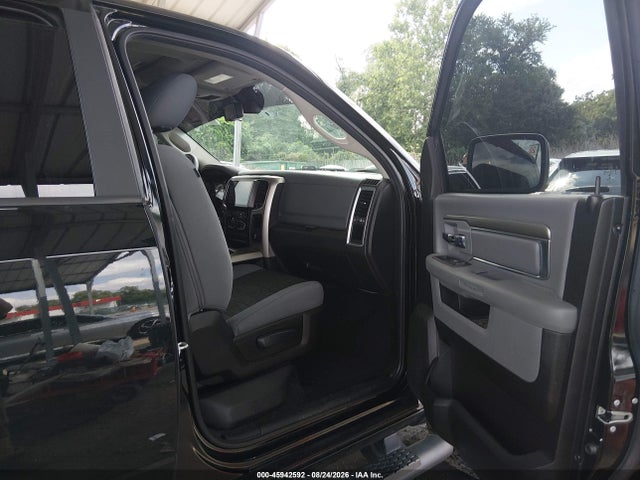 2019 Ram 1500 Classic Warlock  4x4 6'4 Box მანქანა იყიდება აუქციონზე, vin: 1C6RR7GGXKS632365, აუქციონის ნომერი: 45942592