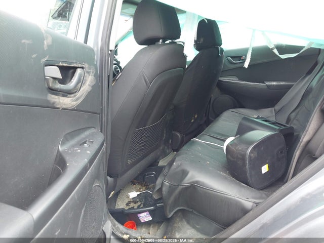 45942605 :رقم المزاد ، KM8K1CAAXKU332744 vin ، 2019 Hyundai Kona Se مزاد بيع