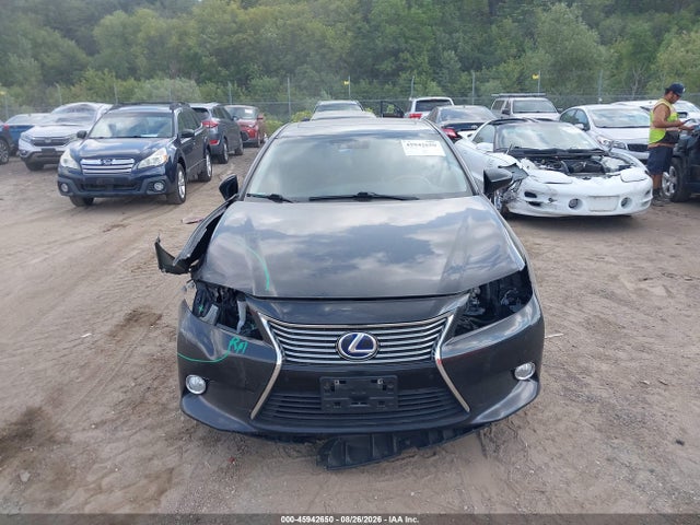 Продаж на аукціоні авто 2013 Lexus Es 300h, vin: JTHBW1GG4D2030241, номер лоту: 45942650