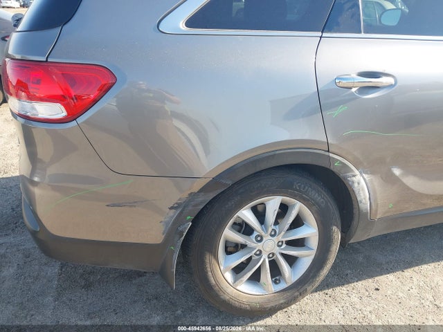 Продажа на аукционе авто 2018 Kia Sorento 2.4l Lx, vin: 5XYPG4A33JG401743, номер лота: 45942656