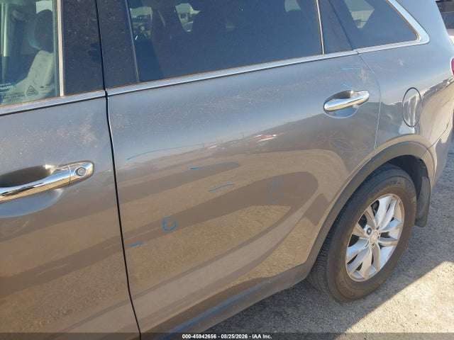 Продажа на аукционе авто 2018 Kia Sorento 2.4l Lx, vin: 5XYPG4A33JG401743, номер лота: 45942656