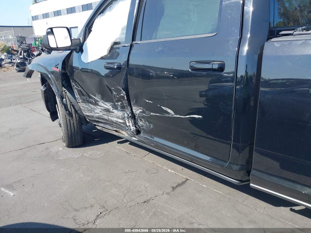 Продажа на аукционе авто 2019 Ram 2500 Laramie  4x4 8' Box, vin: 3C6UR5KL9KG654089, номер лота: 45942666