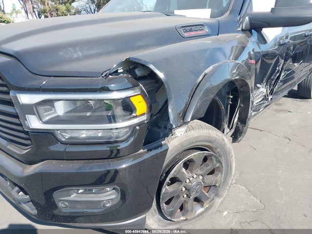 Продажа на аукционе авто 2019 Ram 2500 Laramie  4x4 8' Box, vin: 3C6UR5KL9KG654089, номер лота: 45942666