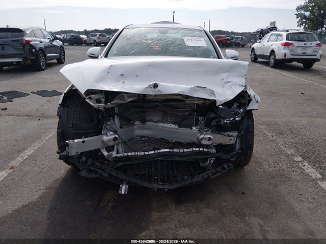 2019 Mercedes-benz C 300 4matic მანქანა იყიდება აუქციონზე, vin: 55SWF8EB7KU310165, აუქციონის ნომერი: 45942686