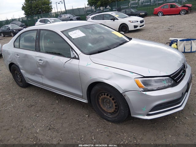 Продажа на аукционе авто 2015 Volkswagen Jetta 2.0l S, vin: 3VW2K7AJ4FM291284, номер лота: 45942728
