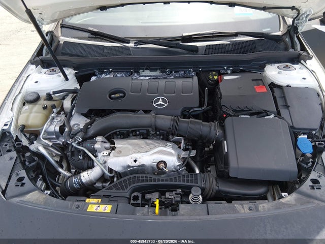 W1K3G4EB7MJ300635 Mercedes-Benz A 220